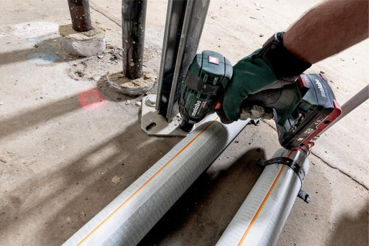 Гайковерт аккумуляторный METABO SSW 18 LTX 300 BL ударный, без АКБ и З/У, бесщеточный 602395890