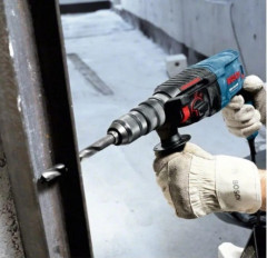 Перфоратор BOSCH GBH 2-26 DRE SET БЗП в комплекте 061125376H