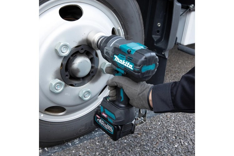 Гайковерт аккумуляторный MAKITA TW 001 GM201 TW001GM201