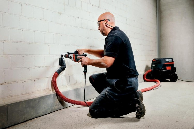 Дрель ударная сетевая METABO SBEV 1300 - 2 (БЗП) двухскоростная 600786500 кейс, патрон Futuro Plus