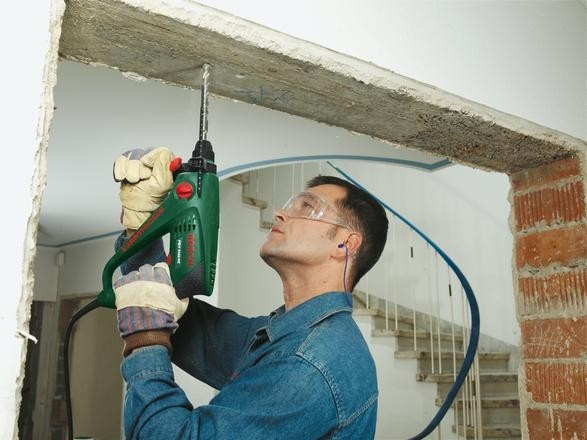 Перфоратор BOSCH PBH 2100 RE 06033A9320 Кейс