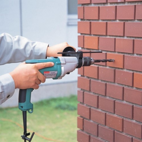 Дрель ударная сетевая MAKITA HP 2050 двухскоростная HP2050