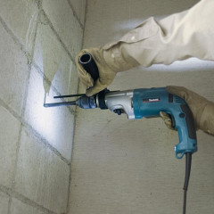 Дрель ударная сетевая MAKITA HP 2071 двухскоростная HP2071