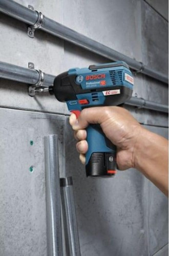Гайковерт аккумуляторный BOSCH GDR 10,8 V-EC/ 12V-110 бесщеточный 06019E0005 2х3,0Ач, кейс