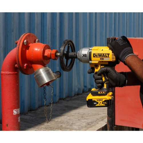 Гайковерт аккумуляторный DeWALT DCF 899 NT ударный,без АКБ и ЗУ DCF899NT